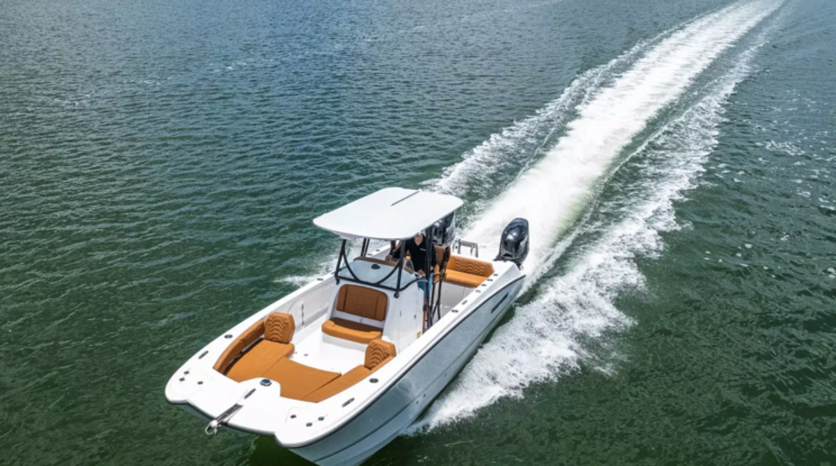 Twin Vee PowerCats, Co., the manufacturer of power sport catamaran boats, has entered into an agreement with Ebbtide Corporation to acquire the Aquasport boat brand and manufacturing facility.