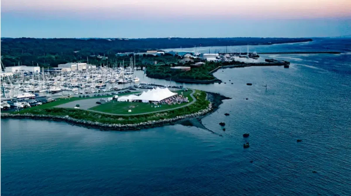 Global investment firm Blackstone has acquired Safe Harbor Marinas, the largest marina and superyacht servicing business in the United States, from Sun Communities Inc.