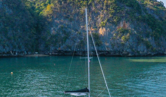 Catamaran specialist BMS, specialists in the maintenance, customisation, and refit of Lagoon catamarans, acquired by Groupe Beneteau
