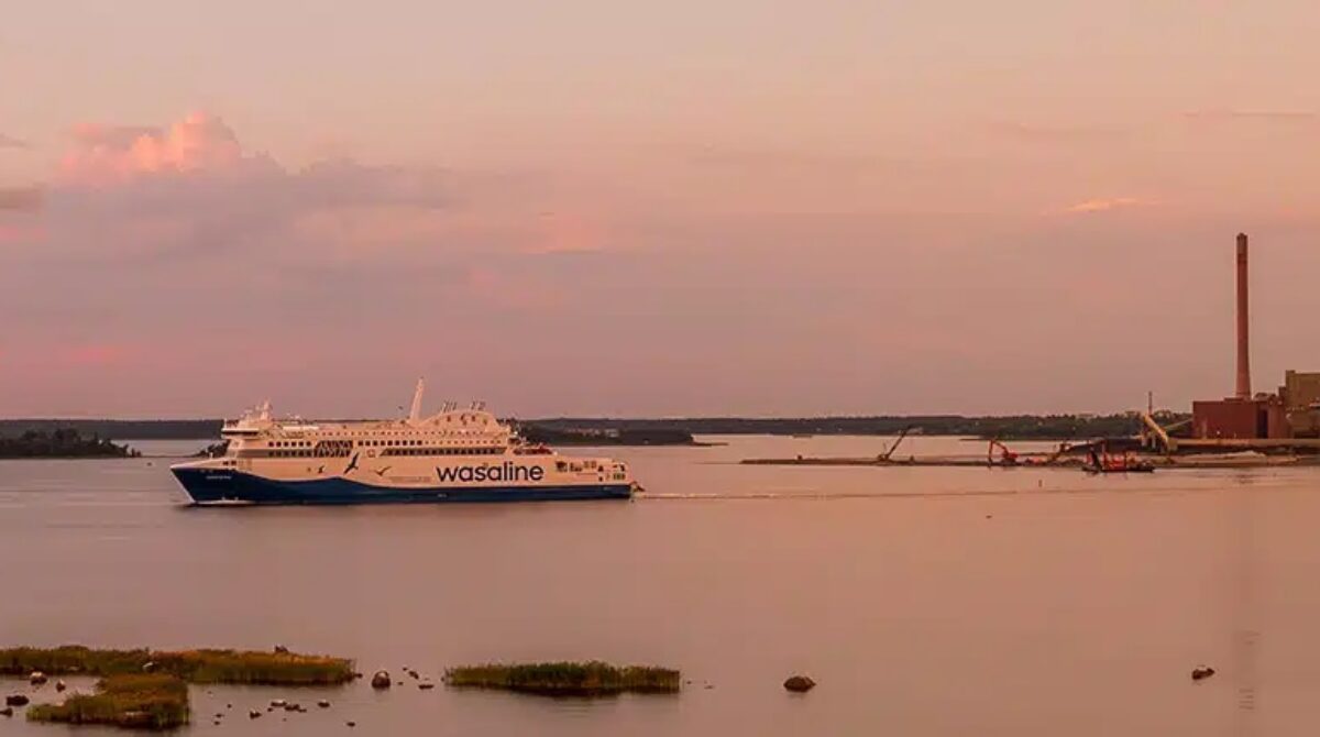 Ferry operator Stena Line has acquired NLC Ferry Ab Oy/Wasaline, taking over the operations of the ferry route between Vaasa in Finland and Umeå in Sweden, strengthening its position in the Baltic Sea.