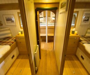 Small Boat Cruising Business in Scotland Red Moon Cruises
