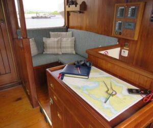 Small Boat Cruising Business in Scotland Red Moon Cruises