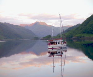 Small Boat Cruising Business in Scotland Red Moon Cruises